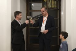 Dr. Matěj Spurný und Dr. Albert-Peter Rethmann bei der Eröffnung des Empfangs.