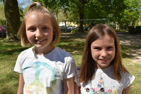 2 Kinder beim Plasto Fantasto